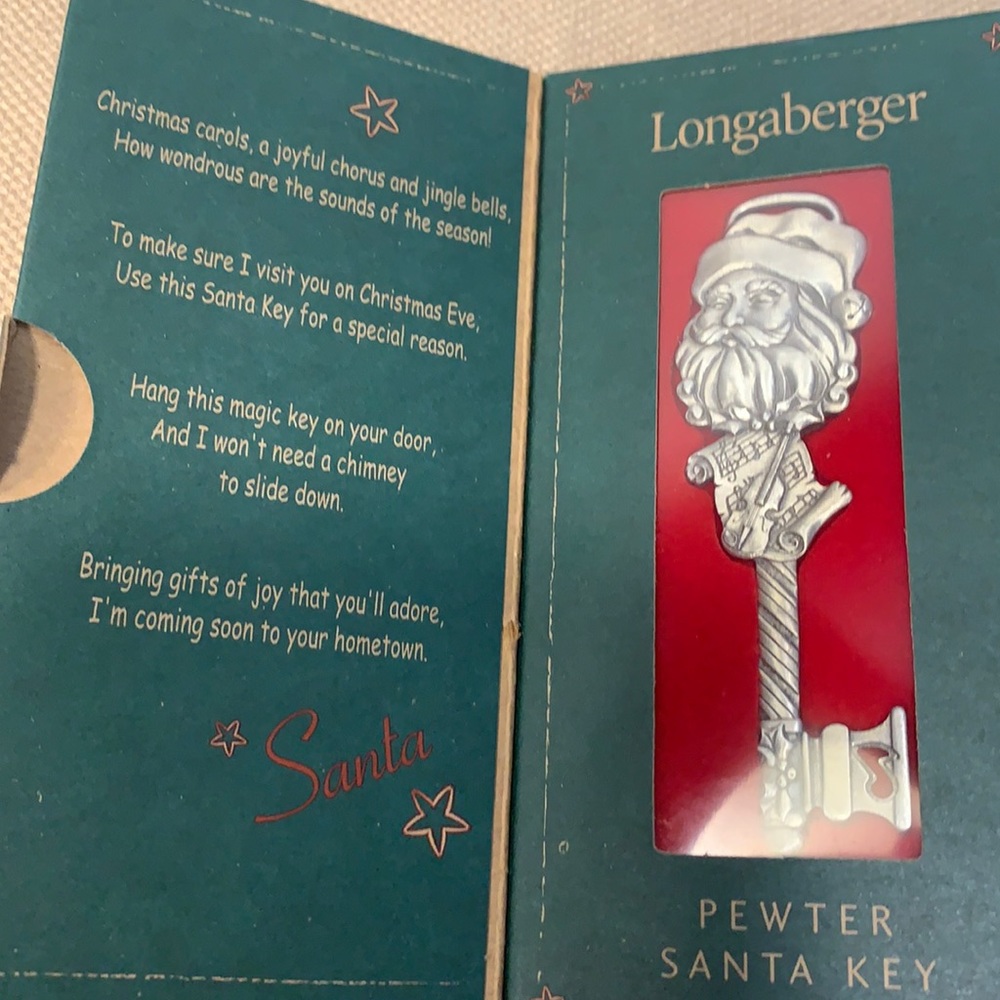 NWT Longaberger pewter Santa Key Ornament
